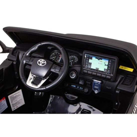 JOKO Elektrické autíčko TOYOTA Hillux 4x4, kožené sedadlo, penové kolesá, FM rádio, čierne