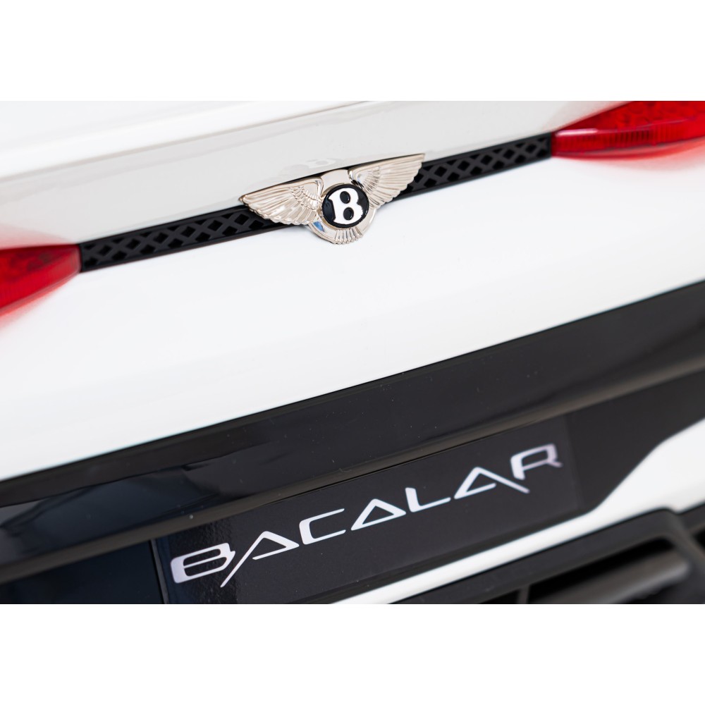 JOKO Elektrické autíčko Bentley Bacalar, penové kolesá, kožené sedadlo, biele