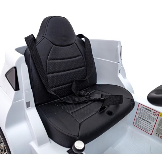 JOKO Elektrické Autíčko Aston Martin DBX 4x4, penové kolesá, kožené sedadlo, biele