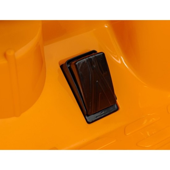 JOKO Elektrické Autíčko McLaren Artura 4x4, penové kolesá, kožené sedadlo, oranžové