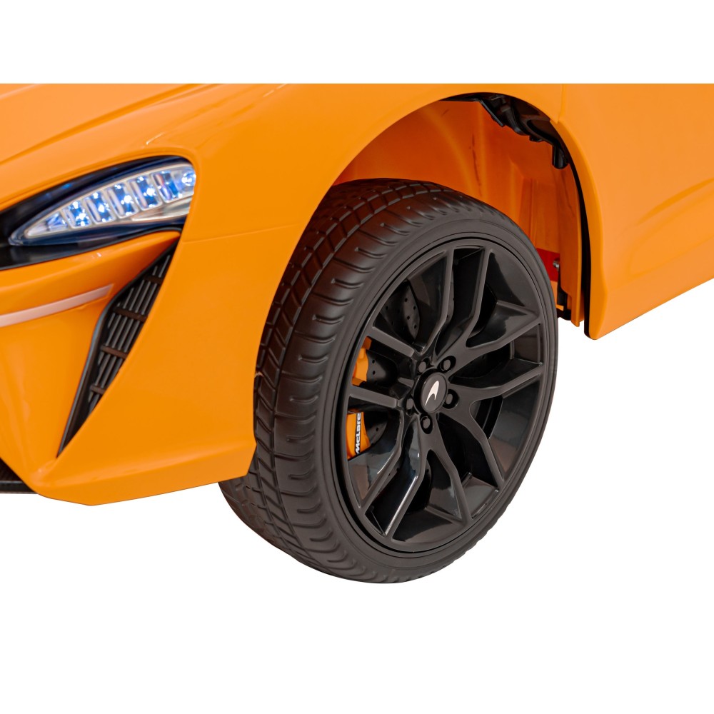JOKO Elektrické Autíčko McLaren Artura 4x4, penové kolesá, kožené sedadlo, oranžové