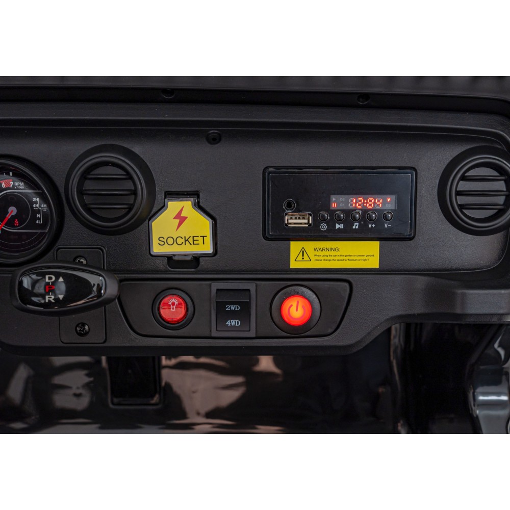 JOKO Elektrické Autíčko Jeep OFF-ROAD 3.0, penové kolesá 4x4, Dvojmiestne kožené sedadlo, čierne