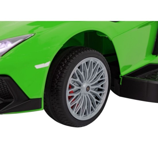 JOKO Detské Odrážadlo Lamborghini Aventador SV s Gumovými kolesami, Svetlom a Zvukom + Riadiaca Rúčka, zelené