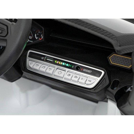 JOKO Elektrické autíčko Lamborghini Invencible 4x4, penové kolesá, kožené sedadlo, biele