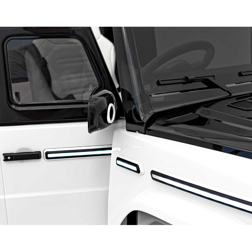 JOKO Elektrické Autíčko Mercedes Benz EQG 4x4, penové kolesá, kožené sedadlo, Prídavné LED svetlá, biele