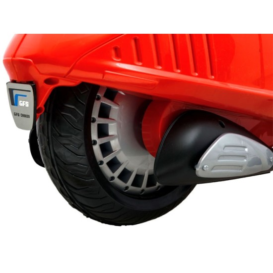 https://www.tvojsen-mido.sk/fotky2938/fotos/original/_vyrp16_14144pa0139_Elektricky-skuter-motorka-Vespa_www-tvojsen-mido-sk_9-m