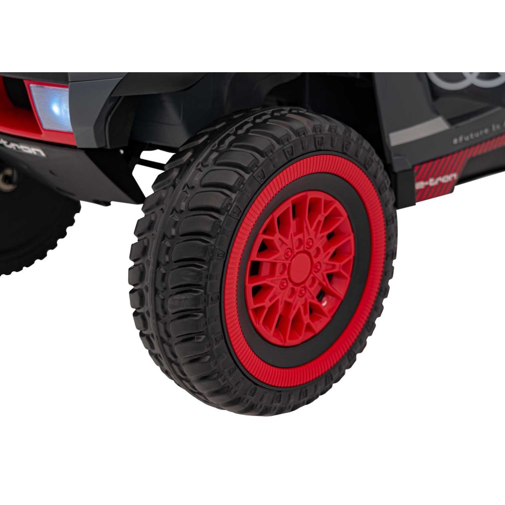 JOKO Elektrické autíčko Audi RSQ E-TRON, penové kolesá, kožené sedadlo, Rádio, čierne