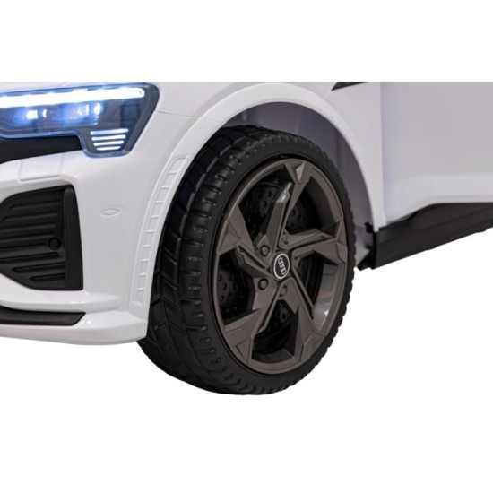JOKO Elektrické Autíčko Audi SQ8, penové kolesá, kožené sedadlo, biele