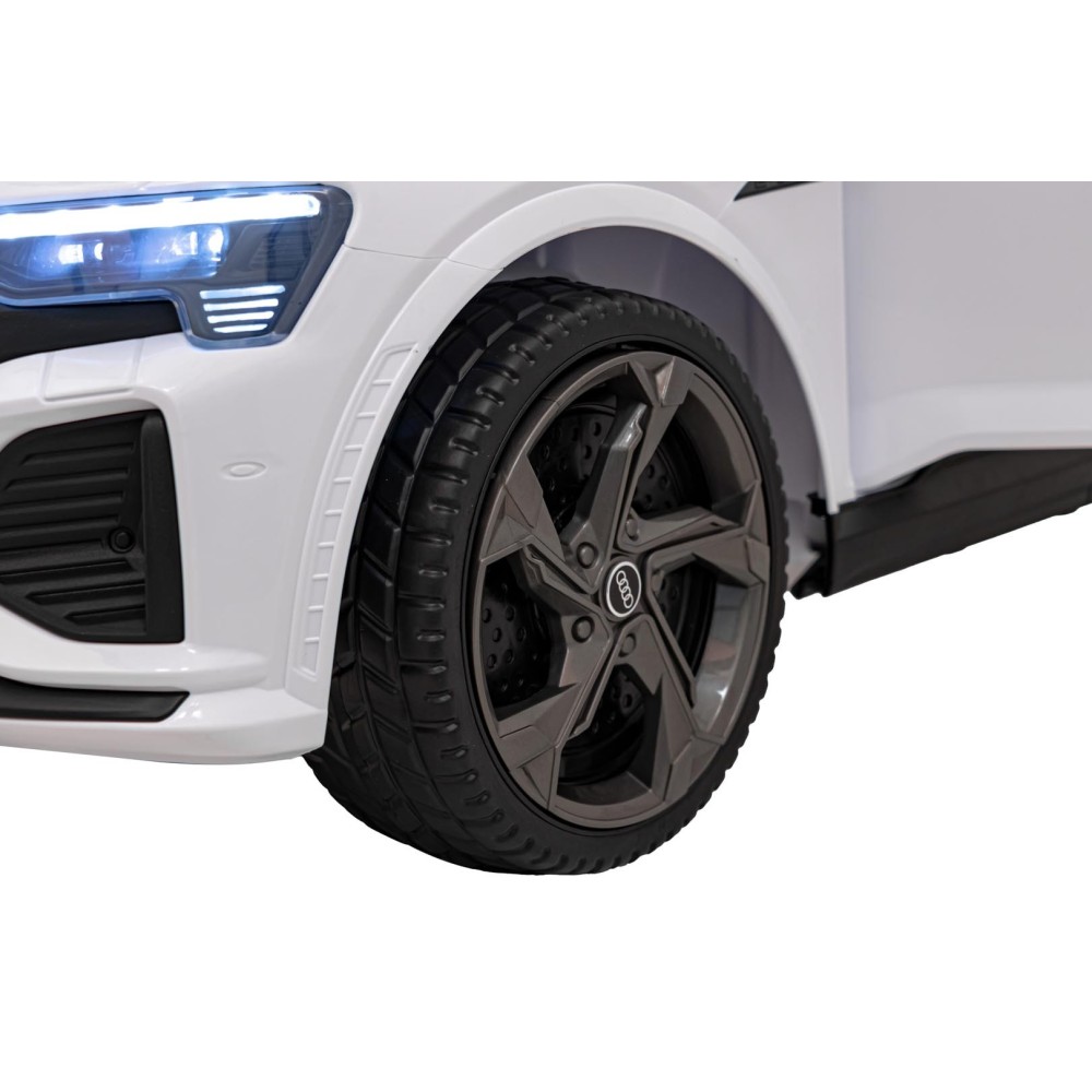 JOKO Elektrické Autíčko Audi SQ8, penové kolesá, kožené sedadlo, biele