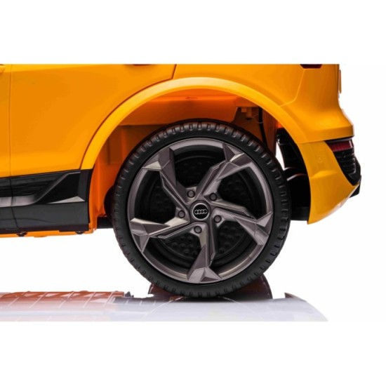 JOKO Elektrické Autíčko Audi SQ8, penové kolesá, kožené sedadlo, žlté