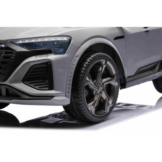 JOKO Elektrické Autíčko Audi SQ8, penové kolesá, kožené sedadlo, sivé