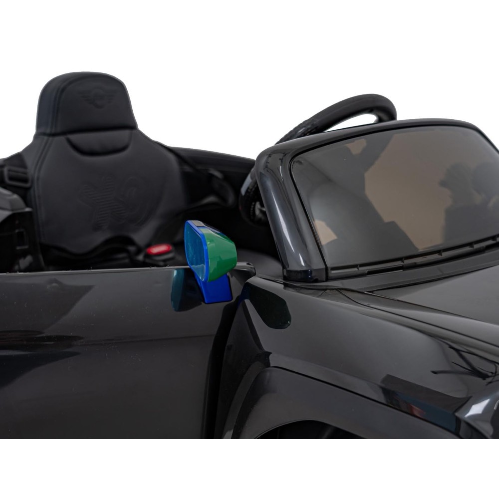JOKO Elektrické Autíčko Mini Concept Aceman, penové kolesá, kožené sedadlo, čierne