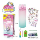 JOKO Kreatívna Fľaša na vodu Jendorožec 600ml Ozdob si Sám + Diamantové nálepky + Prívesok, ružová