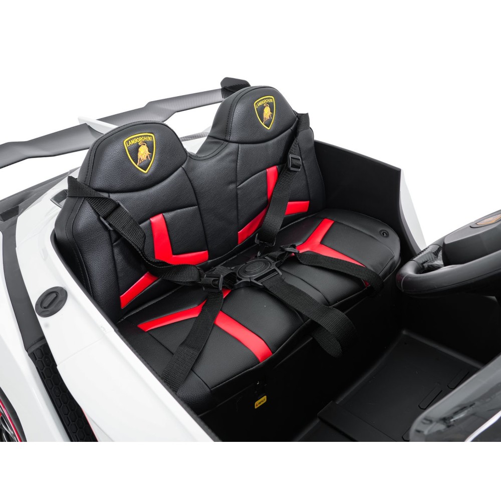 JOKO Elektrické autíčko Lamborghini Veneno 4x4, penové kolesá, kožené sedadlo, Efekt HOJDANIA, nosnosť 50kg, biele