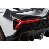 JOKO Elektrické autíčko Lamborghini Veneno 4x4, penové kolesá, kožené sedadlo, Efekt HOJDANIA, nosnosť 50kg, biele