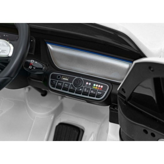 JOKO Elektrické autíčko Mercedes Benz EQA 250 4x4, penové kolesá, kožené sedadlo, nosnosť 50kg, biele