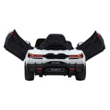 JOKO Elektrické autíčko Lamborghini Revuelto, kožené sedadlo, penové kolesá, FM rádio, biele