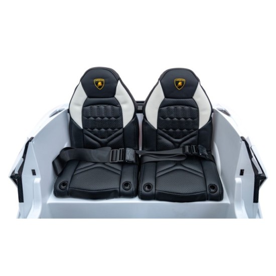JOKO Elektrické autíčko Lamborghini Revuelto XL 4x4 24V, Dvojmiestne Kožené sedadlo, Penové kolesá, FM rádio, Nosnosť 60kg, biel