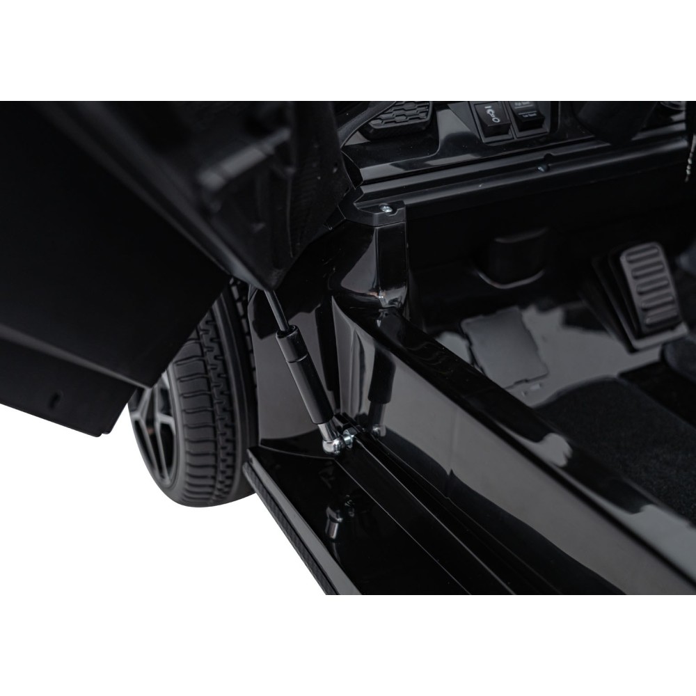 JOKO Elektrické autíčko Lamborghini Revuelto XL 4x4 24V, Dvojmiestne Kožené sedadlo, Penové kolesá, FM rádio, Nosnosť 60kg, čier