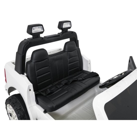 JOKO Elektrické atíčko RAM 3500 2x200W 24V, kožené sedadlo, nosnosť 50kg, penové kolesá, biele