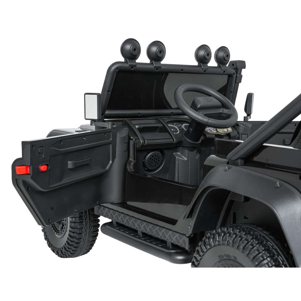 JOKO Elektrické autičko Land Rover Defender 110 SVX Concept 2x100W 24V, penové kolesá, kožené sedadlo, čierne