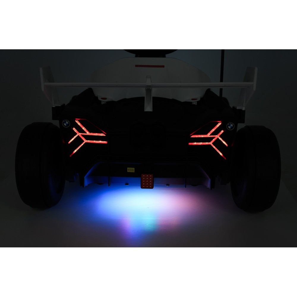 JOKO Elektrické autíčko Driftovacia Motokára BMW 2x200W 24V s Funkciou Drift, Podsvietený podvozok, nosnosť 60kg, biela