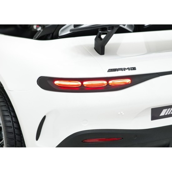 JOKO Mercedes Benz GT63 AMG 4x200W, Dvojmiestne Kožené sedadlo, nosnosť 90kg, penové kolesá, biele