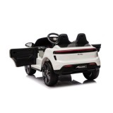 JOKO Elektrické autíčko Porsche Macan 4x4, penové kolesá, kožené sedadlo, biele