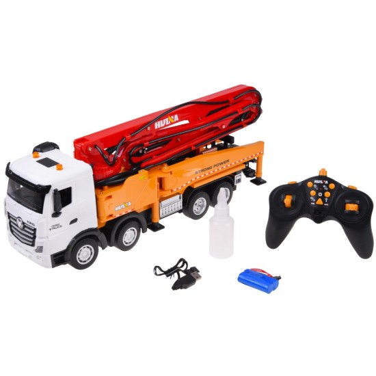 RC Nákladné auto s pumpou na betón Huina 1381 1:18 so svetlom a zvukom + Výsuvné Rameno