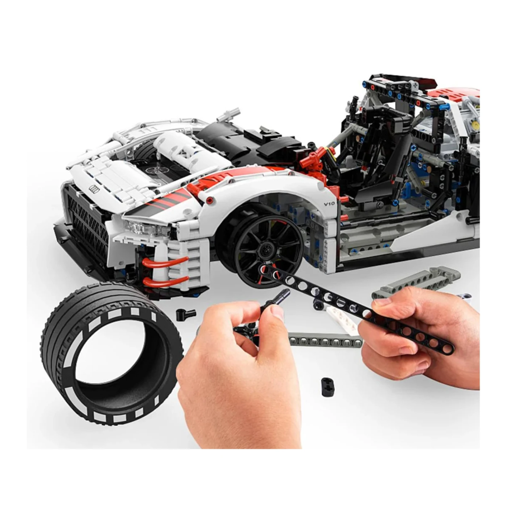 Rastar Stavvebnica Auto Audi R8 LMS GT3 1:8 56cm, biele
