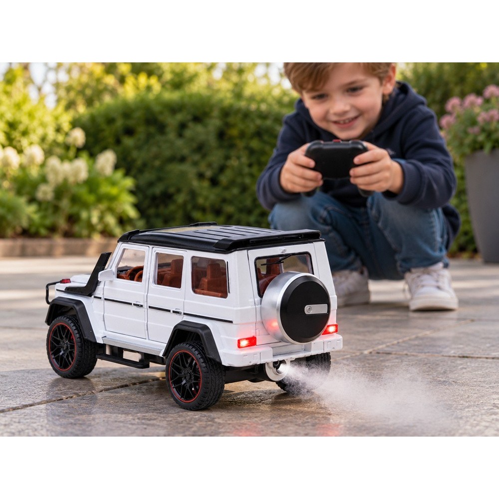 JOKO RC Kovové Auto Mercedes Brabus G800 G Class s Dymom na diaľkové ovládanie, Led svetlo, otváracie dvere, biele