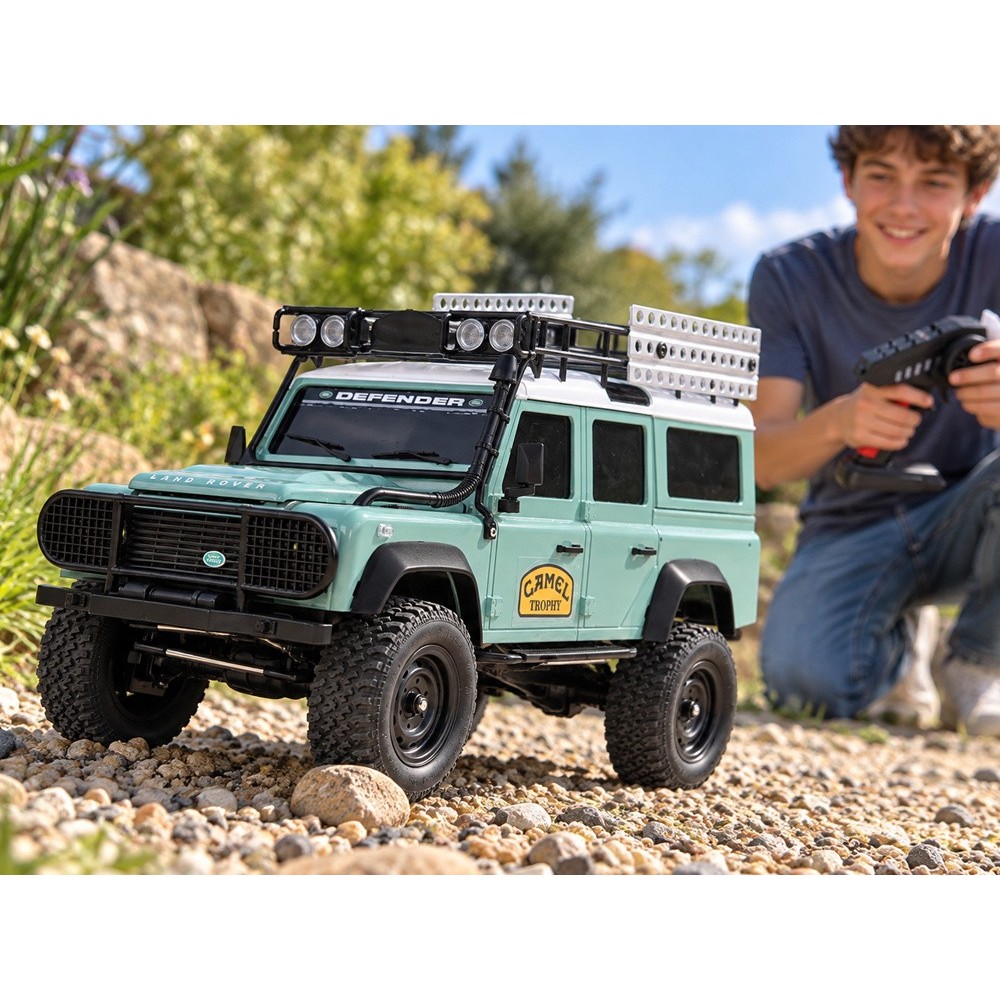 Remote-Controlled Land Rover Defender Off-Road 4WD Car RC0762