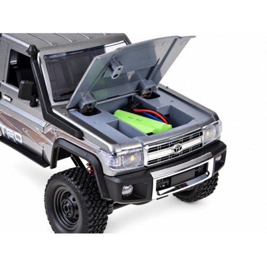 JOKO RC Auto Toyota Land Cruiser Pickup 4×4 na diaľkové ovládanie so svetlom, strieborné