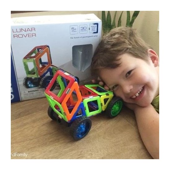 https://cdn.myshoptet.com/usr/www.4bambini.sk/user/shop/orig/152-3_geosmart-lunar-rover-30-ks.jpg?6495b831