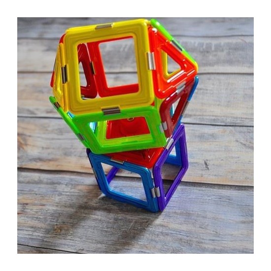 https://cdn.myshoptet.com/usr/www.4bambini.sk/user/shop/orig/143-2_geosmart-educational-set-100-ks.jpg?6495b831