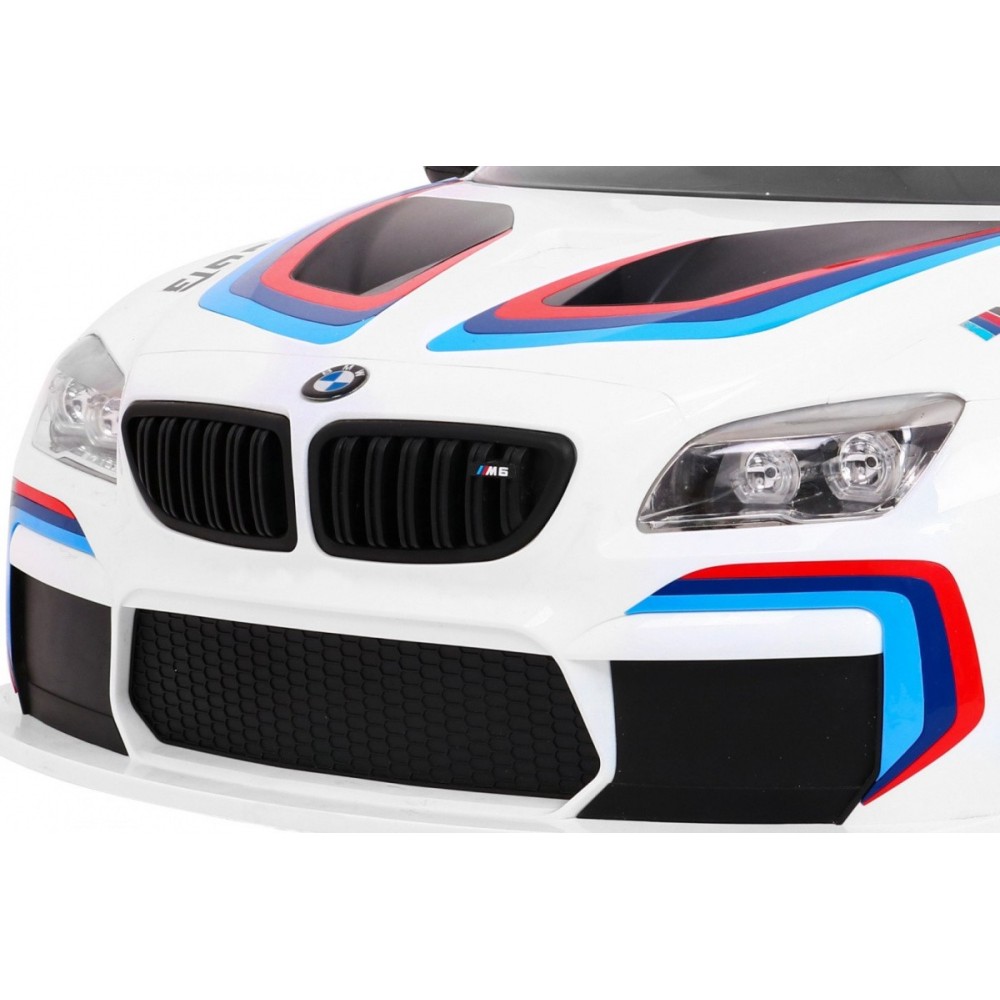 JOKO Elektrické autíčko BMW M6 GT3, penové kolesá, kožené sedadlo, USB, MP3, aktívna ventilácia biele