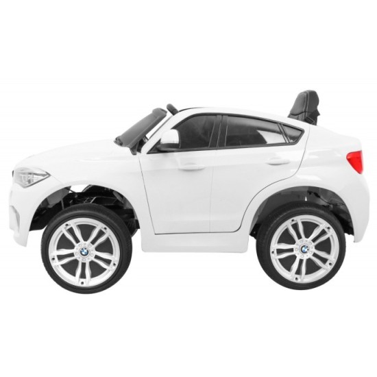 JOKO Elektrické autíčko BMW X6M, penové kolesá, kožené sedadlo, USB, biele