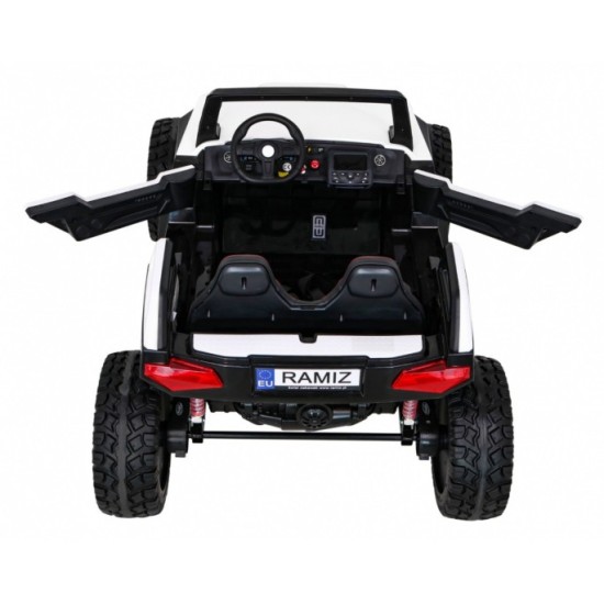 JOKO Veľké Elektrické autíčko BUGGY 4x4 Clash 24V, FM rádio, DVOJMIESTNE Kožené sedadlo, NOSNOSŤ 60KG, penové kolesá, biele