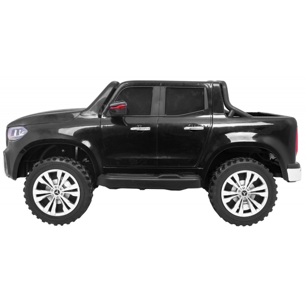 JOKO Elektrické autíčko Mercedes Benz X-Class, MP4 LCD panel, dvojmiestne, penové kolesá, kožené sedadlo, nosnosť 50kg, čierne