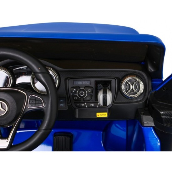 JOKO Elektrické autíčko Mercedes Benz X-Class 4x4, Lakované, MP4 LCD displej, dvojmiestne, Efekt HOJDANIA, penové kolesá, kožené