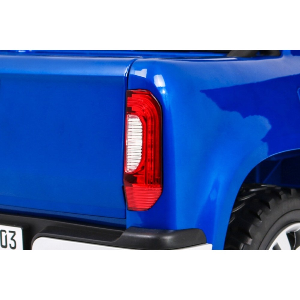 JOKO Elektrické autíčko Mercedes Benz X-Class 4x4, Lakované, MP4 LCD displej, dvojmiestne, Efekt HOJDANIA, penové kolesá, kožené