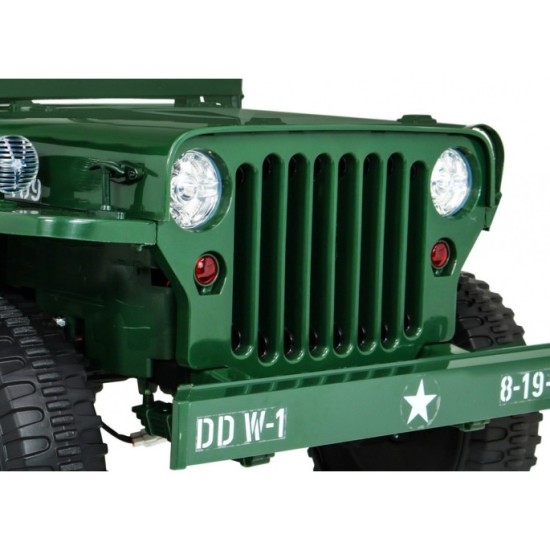 JOKO Elektrické autíčko Retro Vojenský Jeep 4x4, 3 miestny, nosnosť 60kg, kožené sedadlo, penové kolesá, zelené