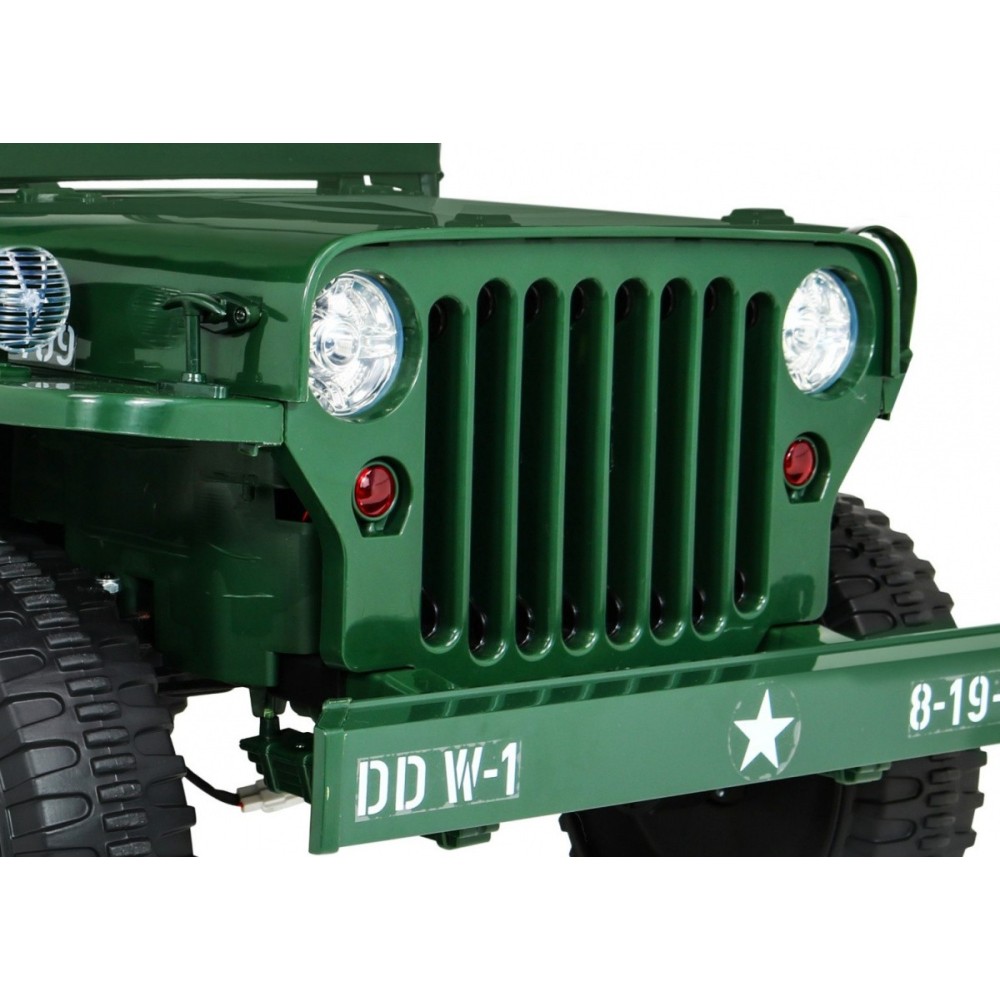 JOKO Elektrické autíčko Retro Vojenský Jeep 4x4, 3 miestny, nosnosť 60kg, kožené sedadlo, penové kolesá, zelené
