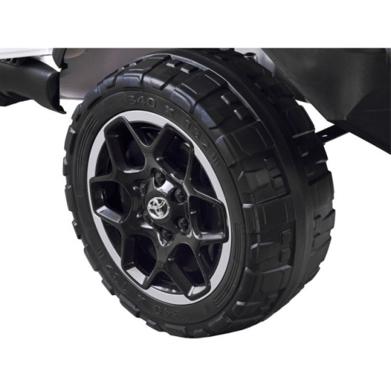 JOKO Elektrické autíčko Toyota Hilux Pick Up, Dvojmiestne Kožené sedadlo, Penové kolesá, Nosnosť 50kg, FM rádio, biele