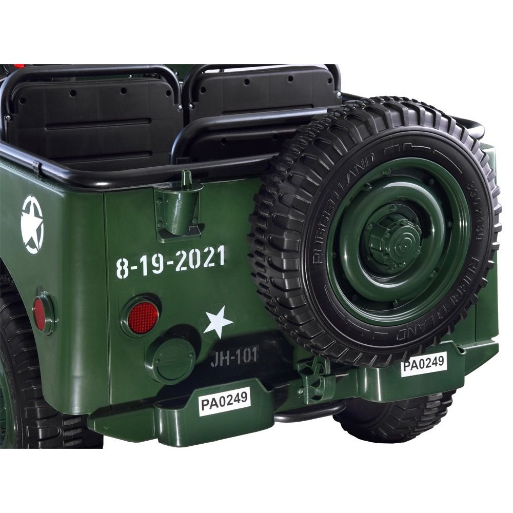 JOKO Elektrické autíčko Vojenský Jeep 4x4, trojmiestny, penové kolesá, kožené sedadlo + lopata, zelené