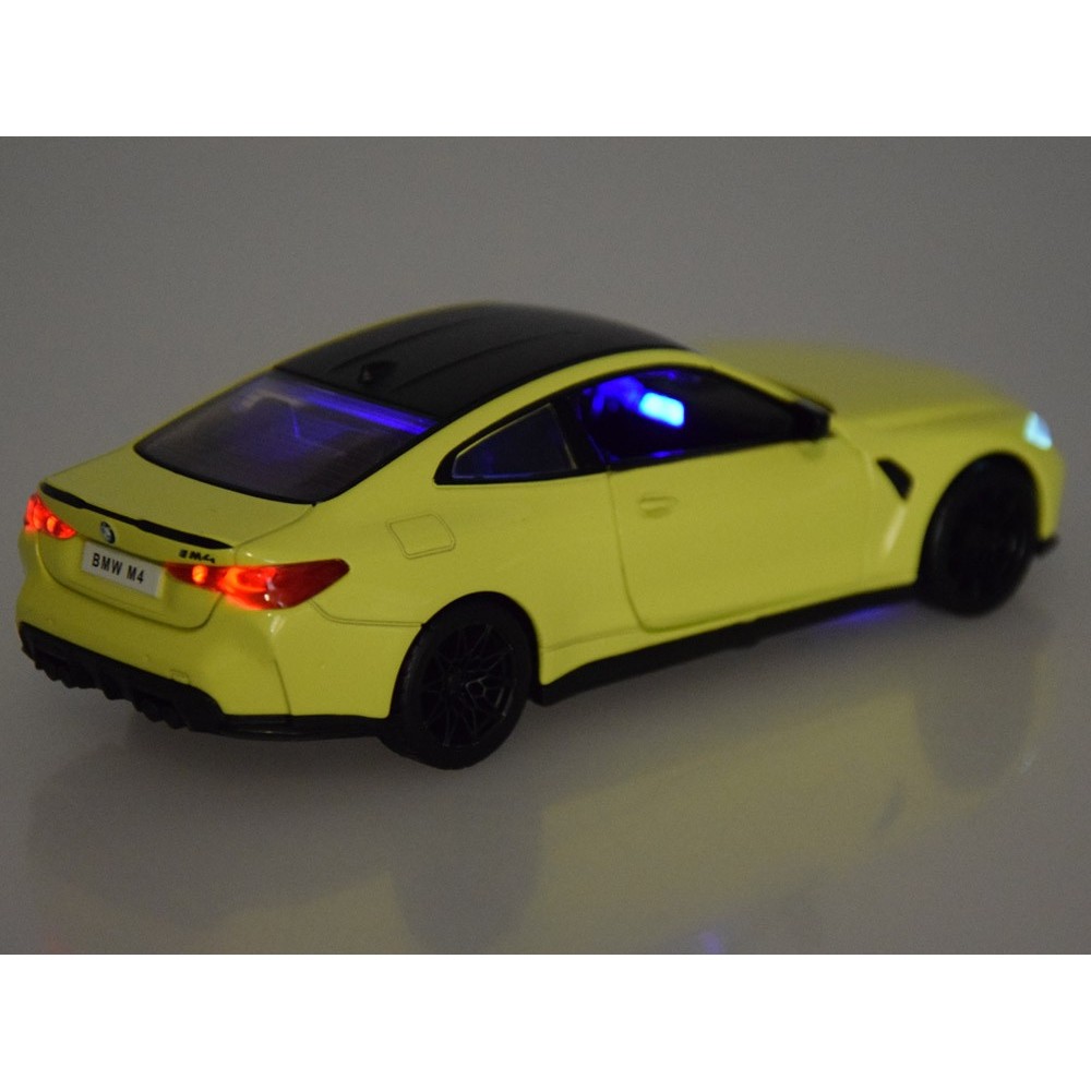 JOKO Kovový Model Auta BMW M4 1:32 so svetlom a zvukom, žlté