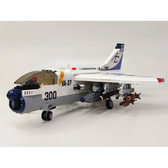 JOKO Technická Stavebnica 683ks Útočné Nadzvukové Lietadlo LTV A-7 Corsair II 32cm
