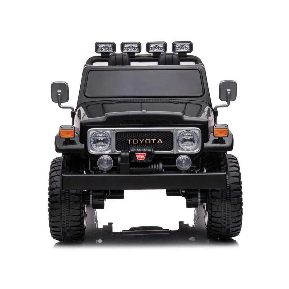 JOKO Elektrické autíčko Toyota Land Cruiser, 4x4 4x24V 100W, Dvojmiestne Kožené sedadlo, Penové kolesá, nosnosť 59kg, čierne