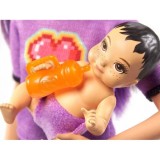 Mattel Bábika Barbie Opatrovateľka s Bábätkom + medvedík
