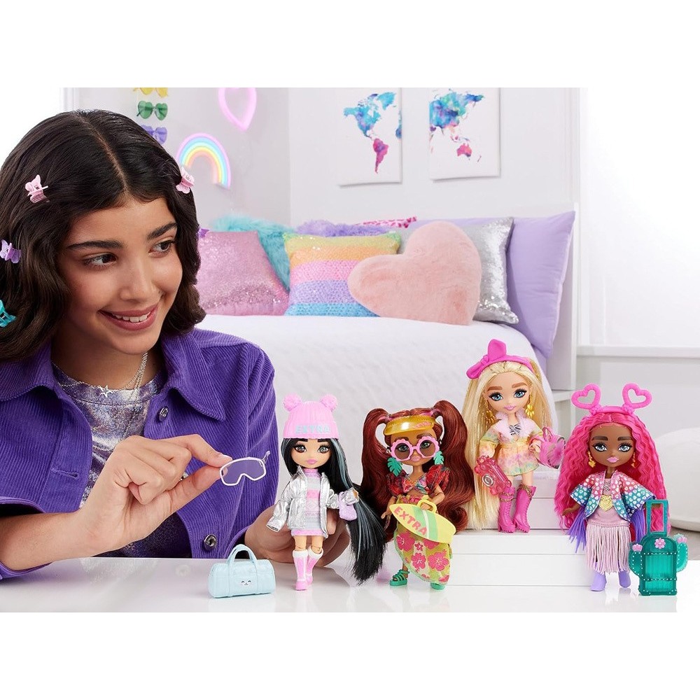 Barbie Extra Fly Minis Bábika v Slnečných okuliaroch + Kaberka surfová doska